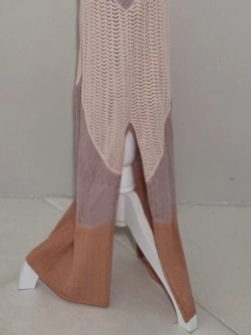 VENUS Women’s Sleeveless Knit Halter Maxi Dress Size Small NWOT - Picture 6 of 10